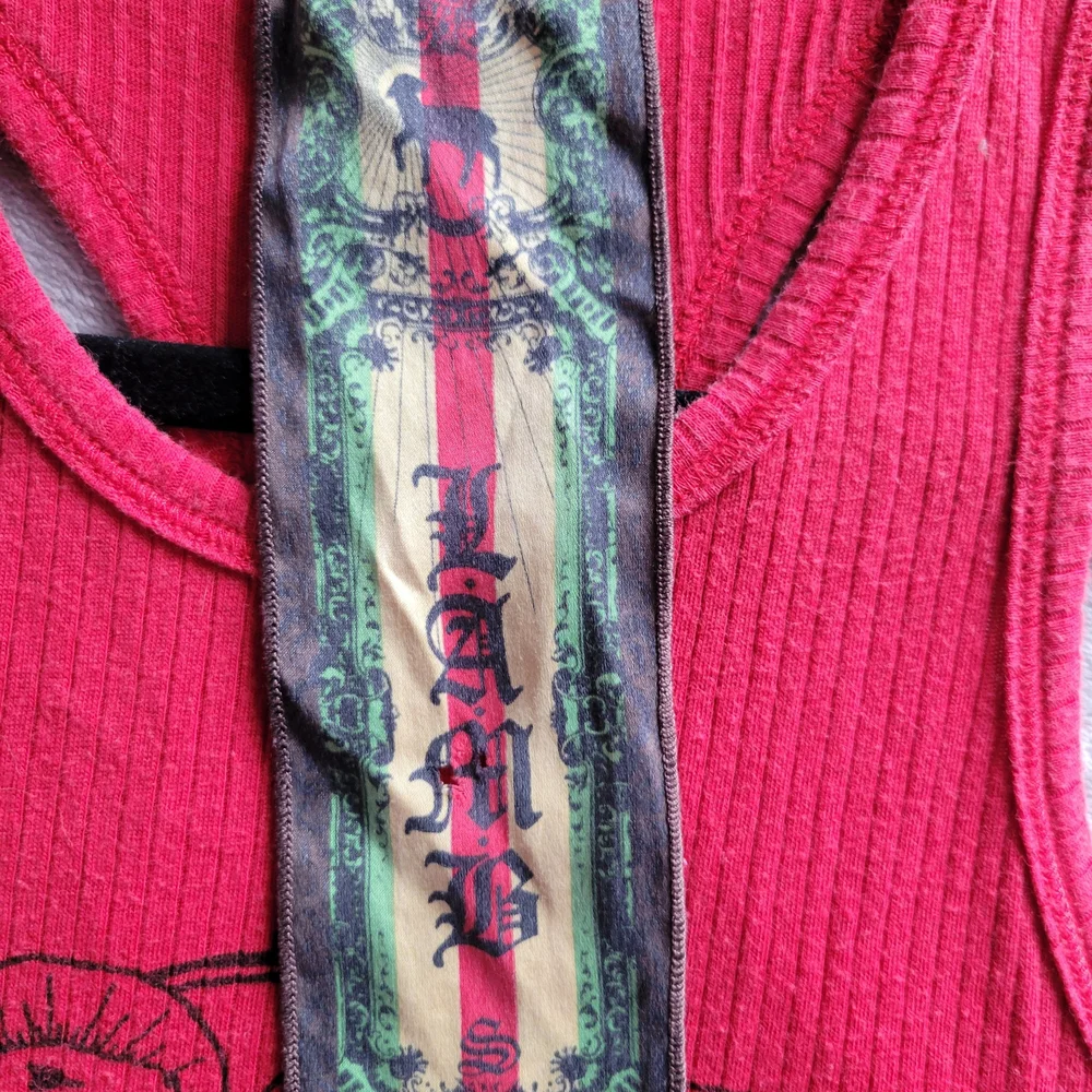 L.A.M.B. Red Ribbed Graphic Tank Top - Picture 3 of 3